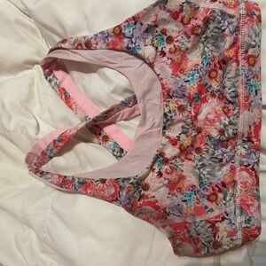 Size 6 rare Lululemon sports bra